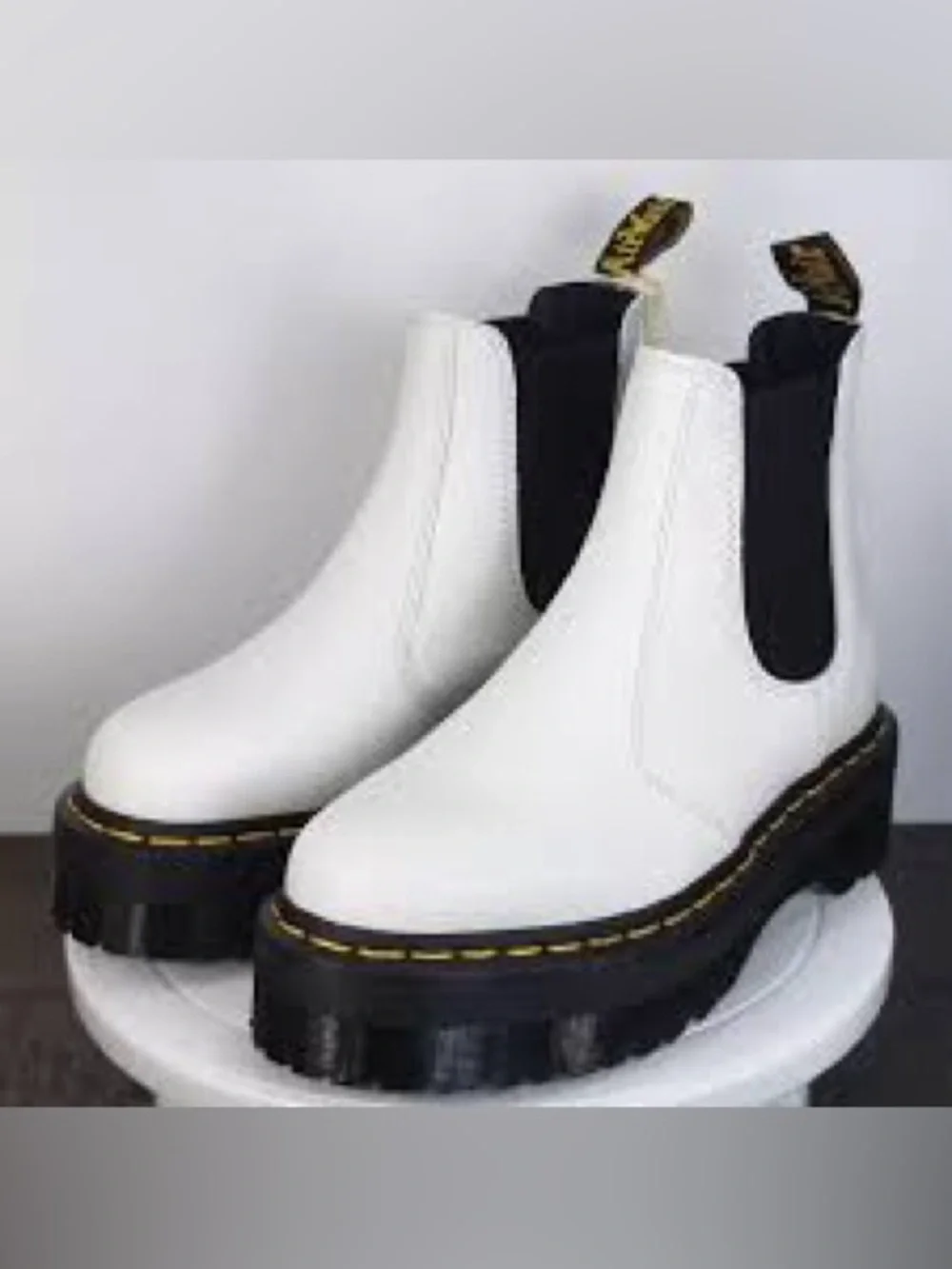 Dr. Martens White Platform Chelsea Boots Brand new but damaged by cat. Size 39 8